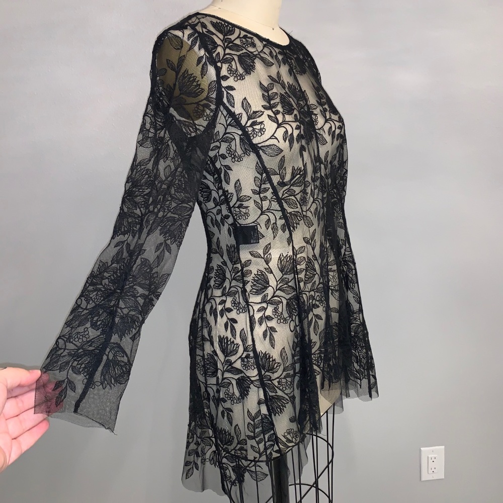 Per Se Embroidered Mesh Top